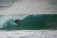 El mejor surf europeo y nacional se dan cita en 'La invernal de Laredo' este fin de semana