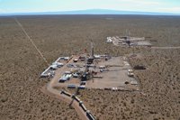 Mauricio Macri firma el acuerdo de explotación de los yacimientos de Vaca Muerta