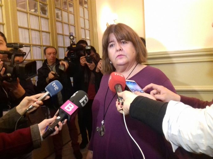 Huertas abandona el pleno