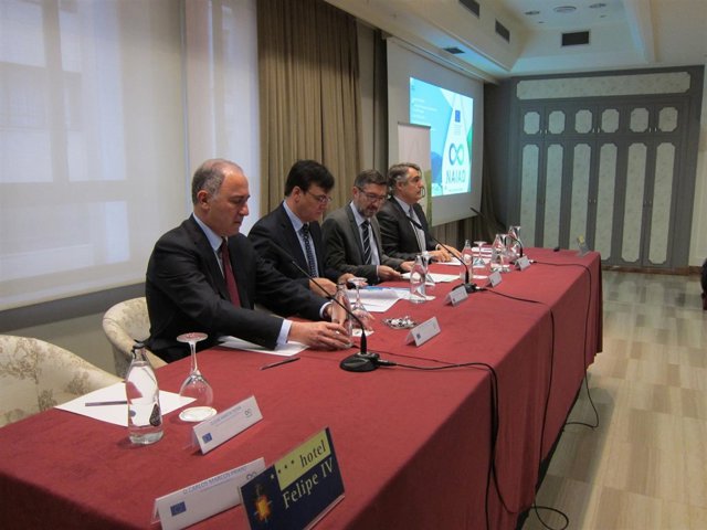 Juan Ignacio Diego Ruiz, el segundo por la izquierda en la imagen