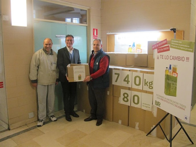 La Biblioteca De La Rioja Recauda Más De 700 Kilos De Alimentos Para La Cocina E
