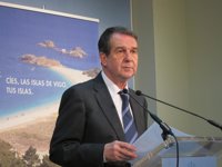 Caballero denuncia la paralización de la estación del AVE por parte de la Xunta como "represalia política"