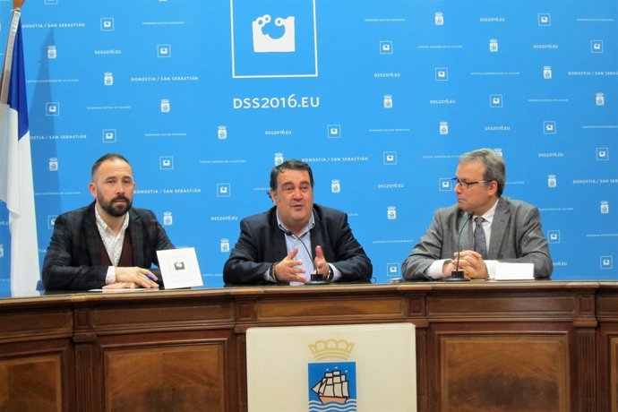 Denis Itxaso, Ernesto Gasco y Alfredo Retortillo