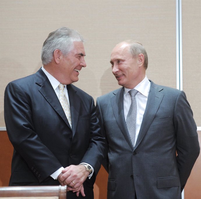 Rex Tillerson y Putin, en una imagen de archivo