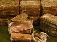 Detenido en la A-4, en Almuradiel con 10 kilos de hachís en el interior de un vehículo