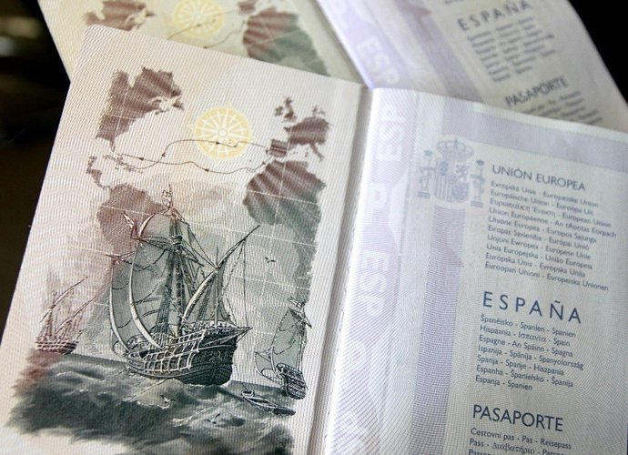 Pasaporte español