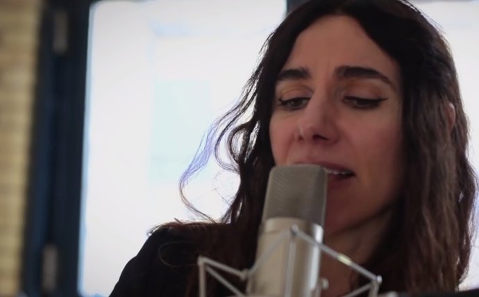 PJ HARVEY