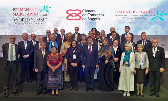 Cumbre de premios Nobel de la Paz en Colombia