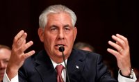 Tillerson habla con altos cargos de Alemania, México, Canadá e Israel en su primer día en el cargo
