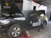 Tres detenidos por manipular números de bastidor de coches en talleres clandestinos