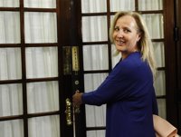 Exdiputada del PP que rechaza la gestación subrogada advierte: "No se puede hacer caso a minorías"