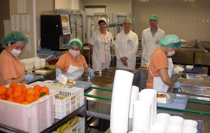 Los pacientes del Valme valoran "muy satisfactoriamente" la cocina