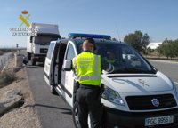 La Guardia Civil intercepta a un camionero que conducía bajo los efectos de las drogas