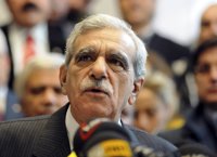 Turquía libera a un emblemático político kurdo de 74 años detenido en el mes de noviembre