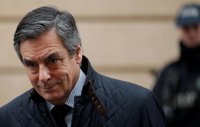 Fillon no alcanzaría la segunda vuelta, según una encuesta