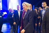 Le Pen abre la campaña de las presidenciales con la promesa de "libertad" para Francia