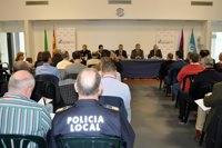Más de 50 jefes de policías locales andaluzas asisten en Málaga a las jornadas contra la radicalización