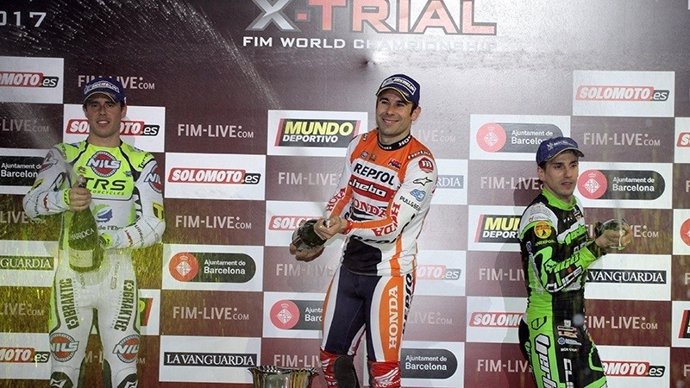 Toni Bou gana en la inauguración del Mundial de X-Trial