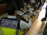 Once detenidos de una red que transportaba droga por carretera desde España a Europa