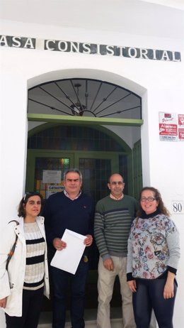 PResentación de Moción de censrua en Frigiliana 