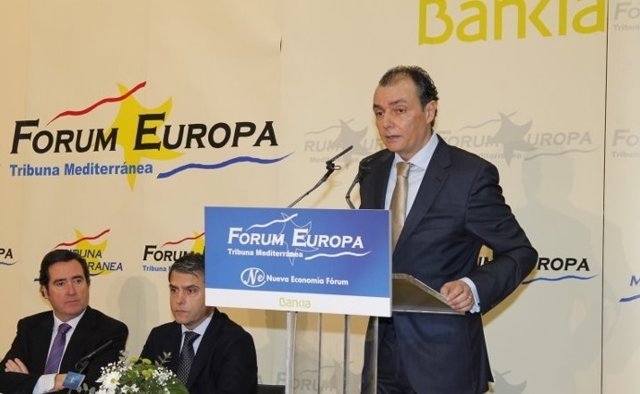 Navarro en un desayuno informativo