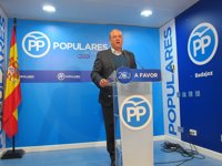 Monago señala el Congreso del PP como una "oportunidad" para "mirar al futuro"