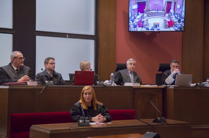 Vista de la sala del juicio contra A.Mas por la consulta del 9N