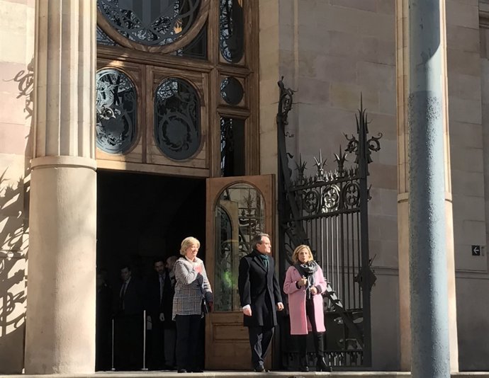 Irene Rigau, Artur Mas i Joana Ortega surten del judici pel 9N 