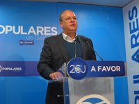 Monago pide a Vara que "vuelva al consenso" en Educación y critica que ha querido regular sobre Religión "podemizándose"