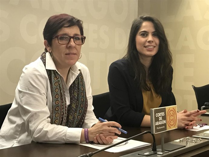 Las diputadas Itxaso Cabrera y Marta Prades