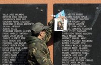 Comienzan en las Malvinas las tareas de identificación de 123 soldados argentinos muertos hace 35 años