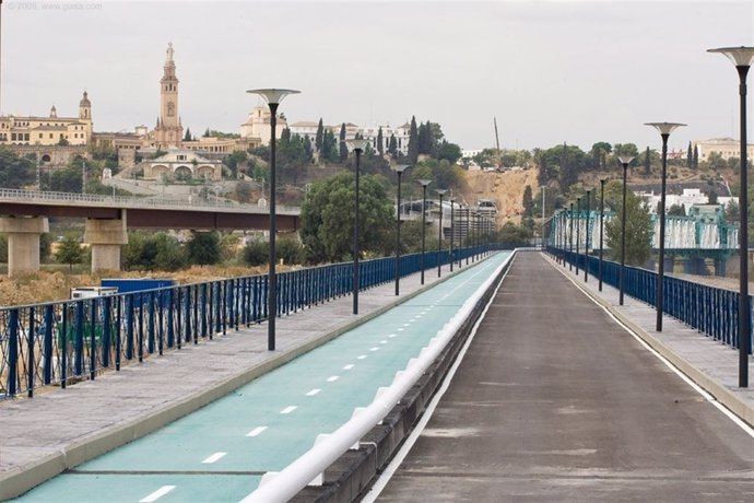 Carril bici del puente de San Juan.