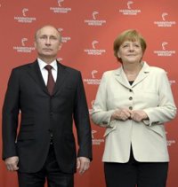 Putin y Merkel urgen a restablecer la tregua en el este de Ucrania