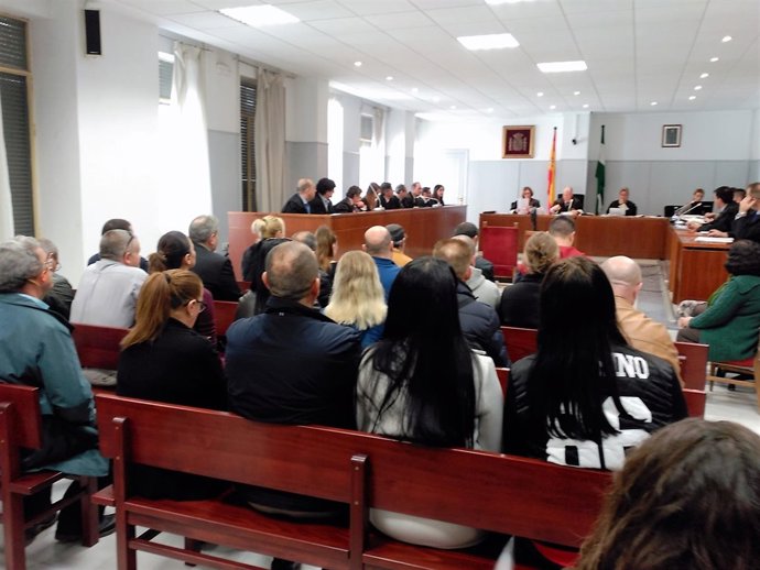 Juicio a una red de prostitución de mujeres rusas