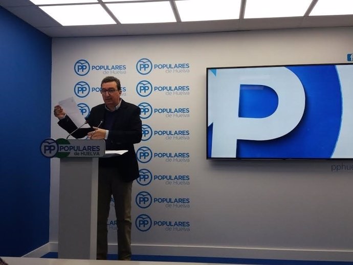 El presidente del PP de Huelva, Manuel Andrés González.