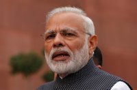Modi atribuye la retirada de los billetes grandes a su "lucha" por los pobres de India