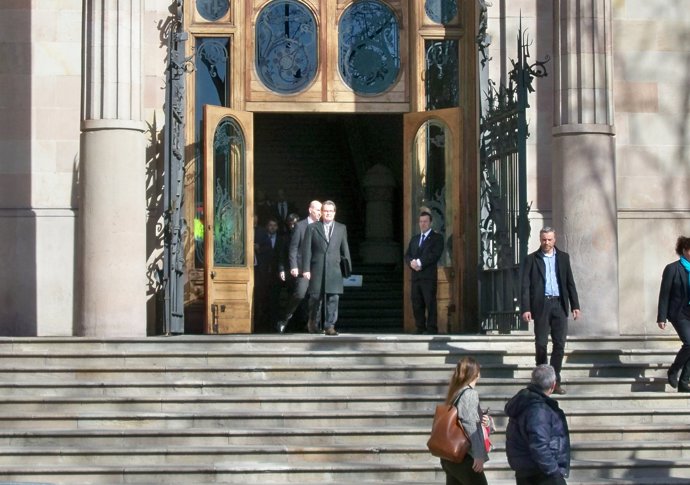 Artur Mas sortint del judici del 9N al TSJC