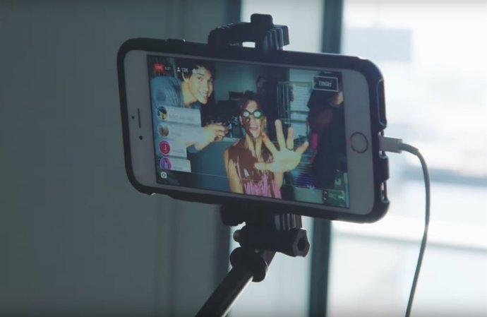 Retransmissió vídeo en directe des del mòbil 