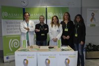 Profesionales y afectados conciencian sobre la Enfermedad de Ménière en una mesa informativa en Córdoba