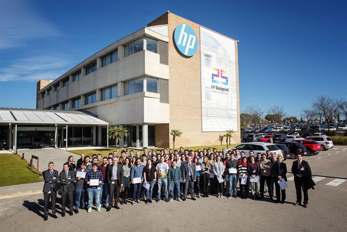 HP gradúa a la 5ª promoción del programa Innotalent para jóvenes talentos