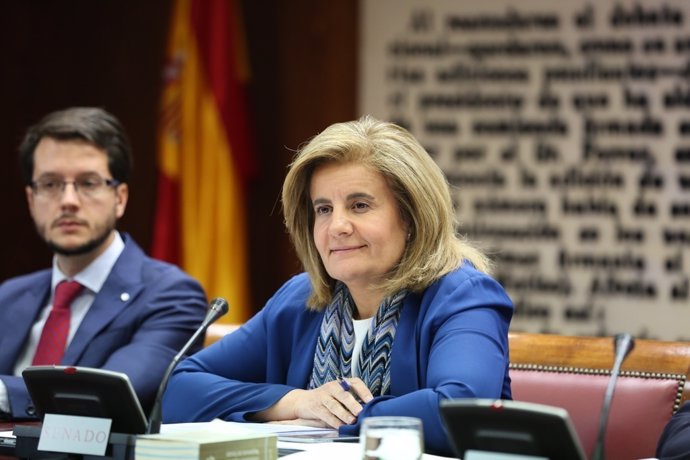 Fátima Báñez comparece en el Senado
