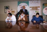 La ONCE presenta en Huelva los primeros juegos móviles de entrenamiento cerebral para personas ciegas