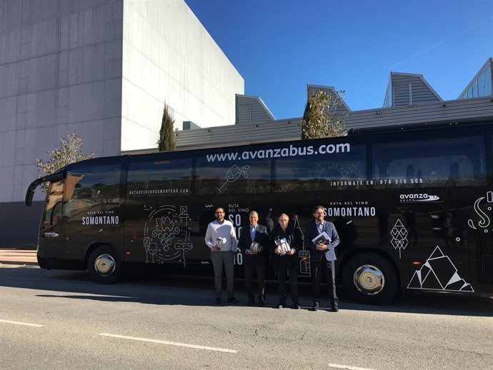 Presentación del Bus del Vino Somontano 