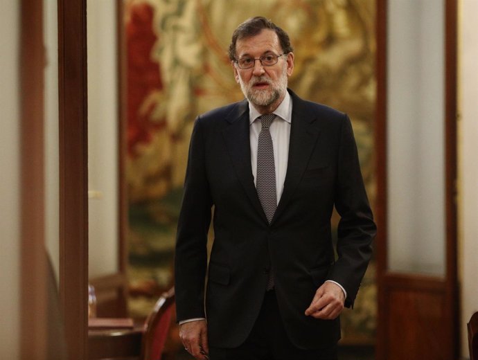 Mariano Rajoy llega al Congreso para la sesión de control