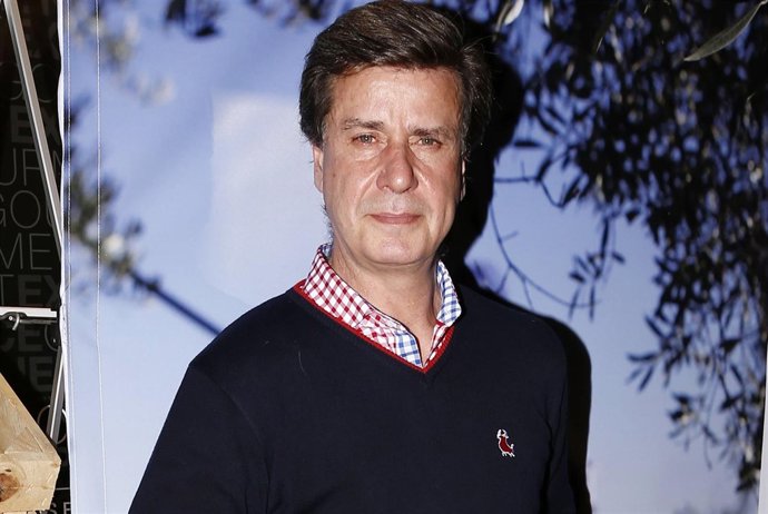 CAYETANO MARTÍNEZ DE IRUJO