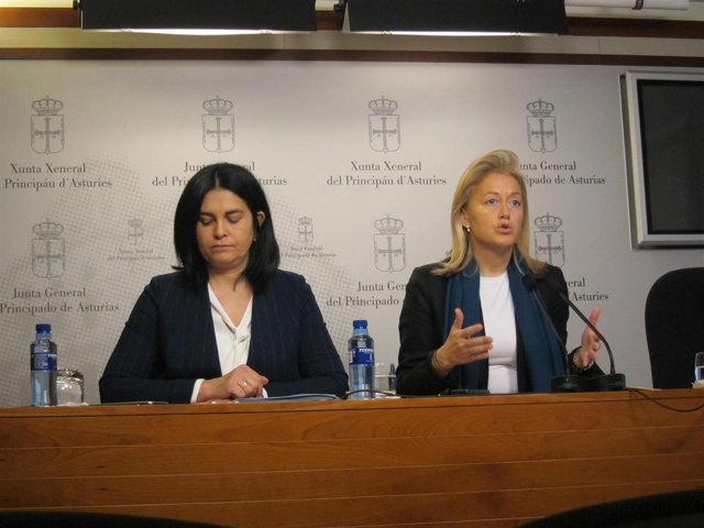 La presidenta de Foro, Cristina Coto, y la diputada Carmen Fernández