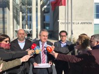 PSOE pide al presidente que demuestre en los tribunales las 16 denuncias archivadas contra su persona