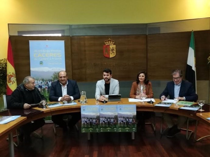 Presentación del Premio de Campo a Través de la Diputación de Cáceres
