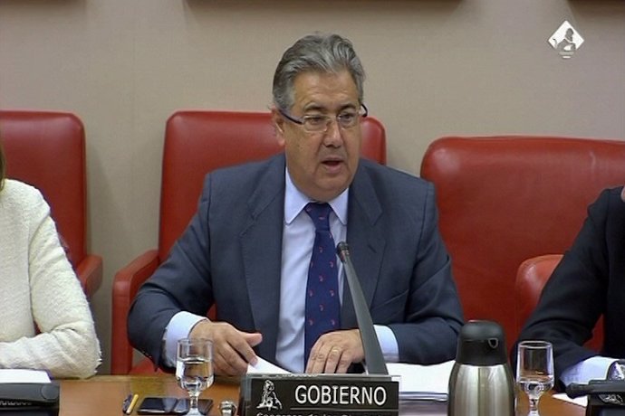 Zoido defiende actuación del Gobierno tras el temporal