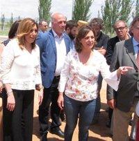La alcaldesa de Córdoba asistirá al acto del PSOE sobre municipalismo con Susana Díaz en Madrid